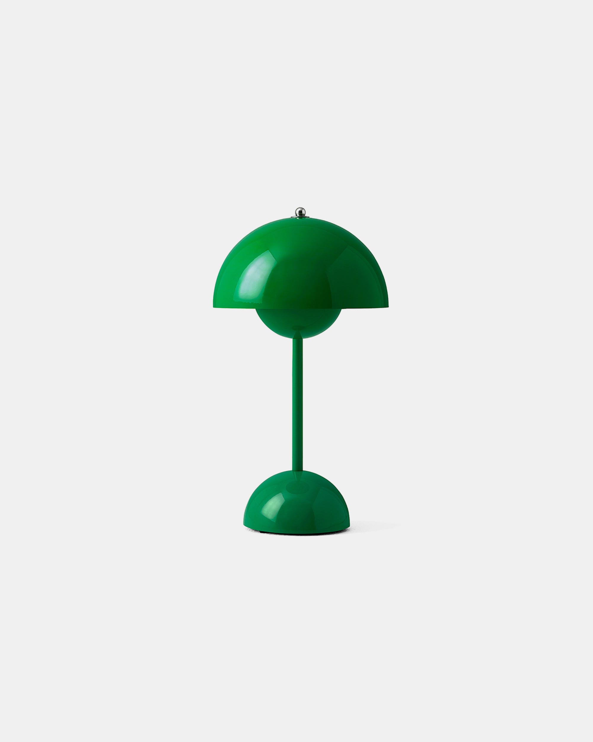Flowerpot VP9 Portable by Verner Panton and Tradition